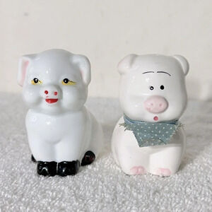 Vintage Ceramic Pig  Couple Salt & Pepper Shakers